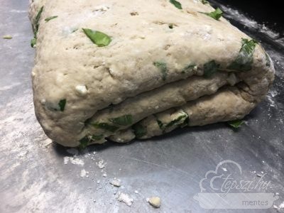 Medvehagymás totus pogácsa - paleo